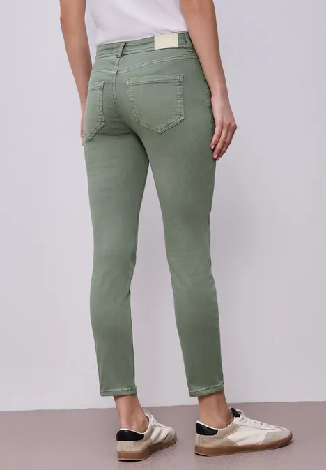 Mid Waist Slim Leg Jeans im Casual Fit Sage Green Washed Mid Waist Slim Leg Jeans im Casual Fit Sage Green Washed