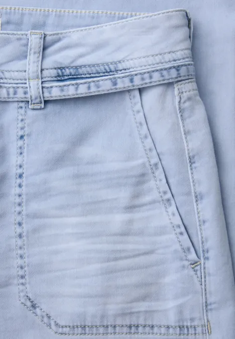 Wide Legs in gebleekte look ultra bleached wash