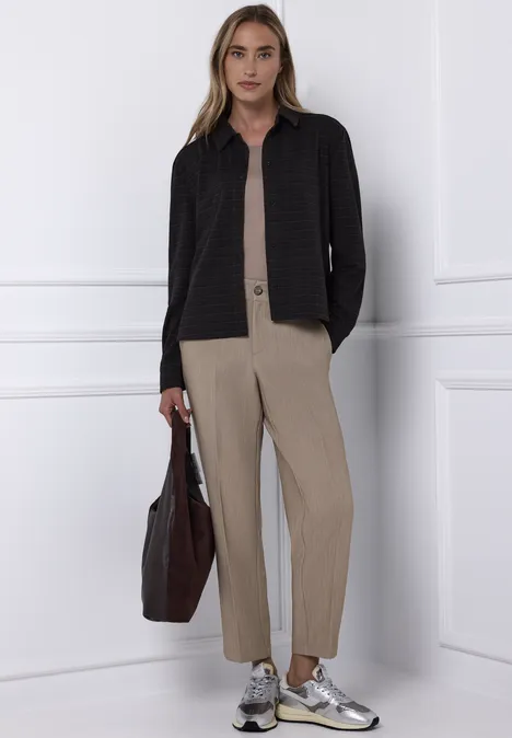 Melange Chino light terra mocha mel. Melange Chino light terra mocha mel.