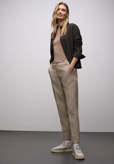 Melange Chino light terra mocha mel. Melange Chino light terra mocha mel.