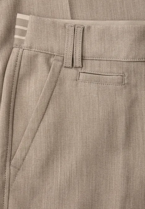 Melange Chino light terra mocha mel. Melange Chino light terra mocha mel.