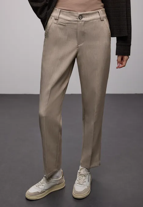 Melange Chino light terra mocha mel. Melange Chino light terra mocha mel.