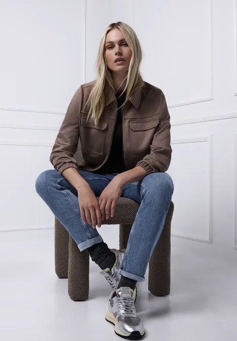 Jeans im Casual Fit Medium Blue Washed Jeans im Casual Fit Medium Blue Washed