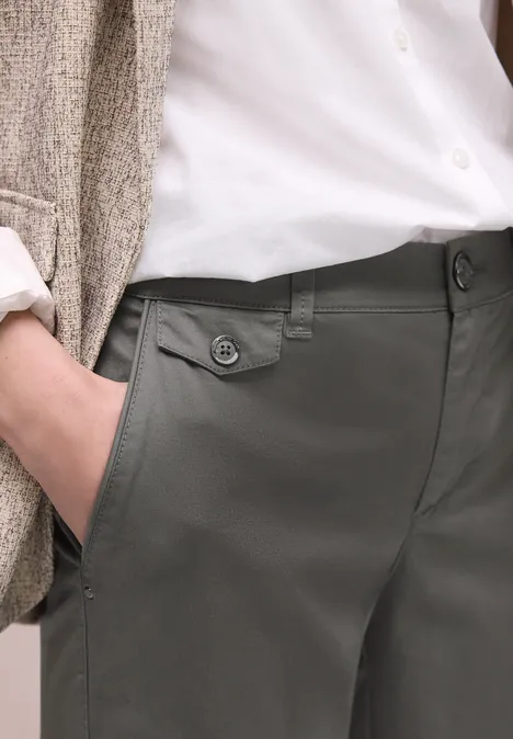 Chino im Casual Fit in softer Qualität overcast grey