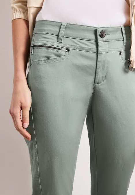 Mid Waist Slim Leg Hose im Satin-Look dark mint green