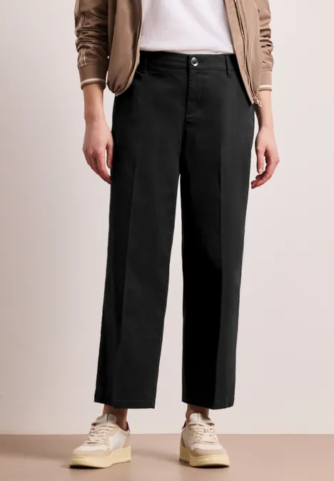 Straight Legs in een casual pasvorm Black