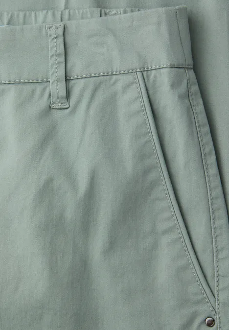 Chino Straight Legs en coupe casual dark mint green