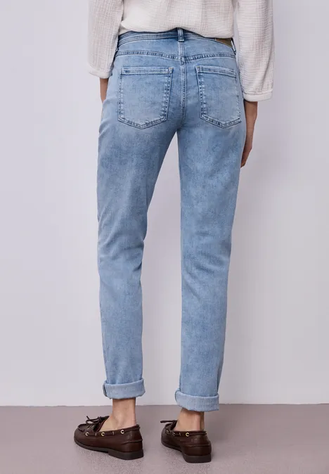Mid Waist Slim Leg Jeans avec turn-up light blue random wash