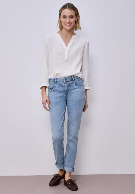 Mid Waist Slim Leg Jeans avec turn-up light blue random wash