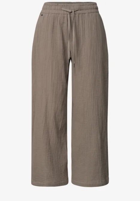 Bruine wijde damesbroek met elastische taille en losse pasvorm