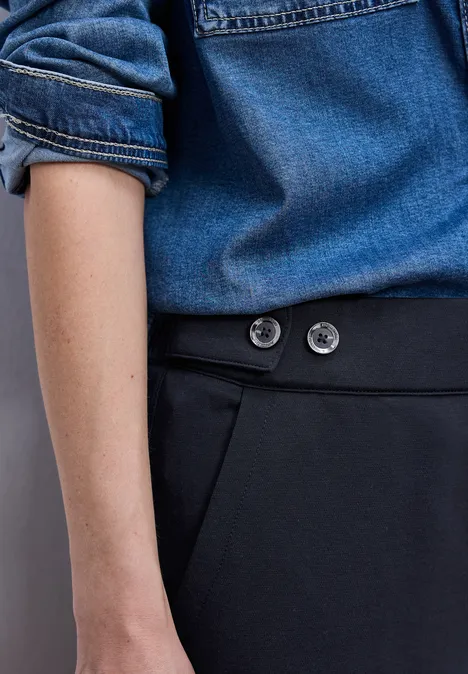 Straight Leg Hose shadowed navy