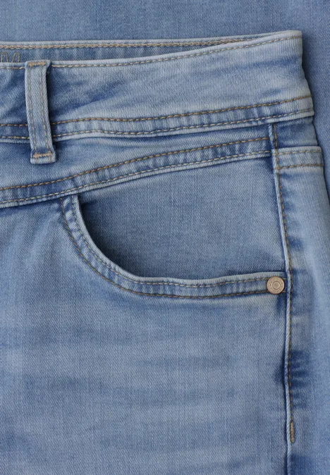 High Waist Wide Leg Jeans im Loose Fit light blue wash