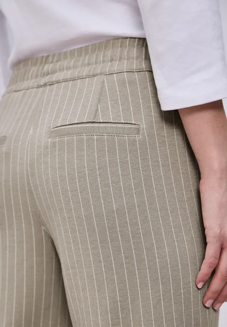 Straight Leg Hose mit Streifen safari beige