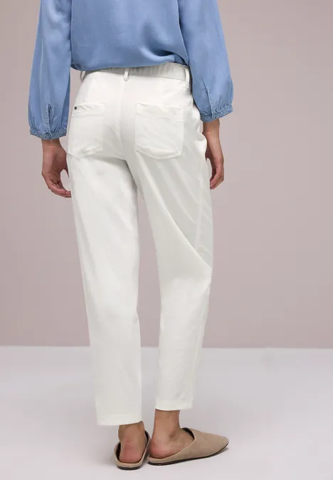 High Waist Barrel Leg Hose im Casual Fit off white