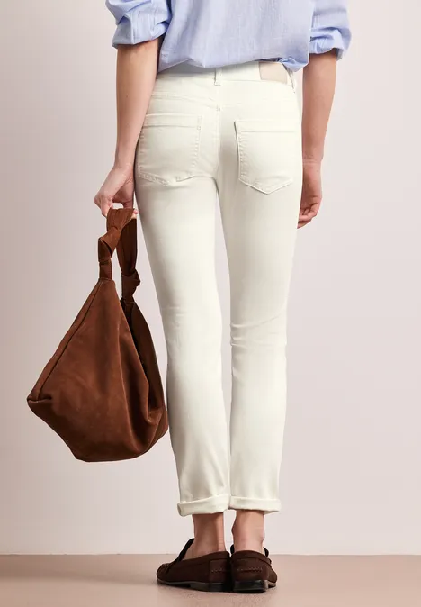 Mid Waist Slim Leg Jeans im Casual Fit Optic White washed