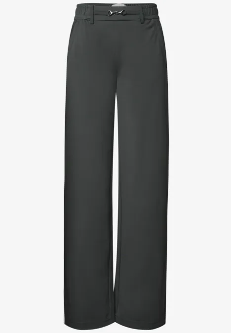 Zwarte, rechte broek met hoge taille en eenvoudige riem