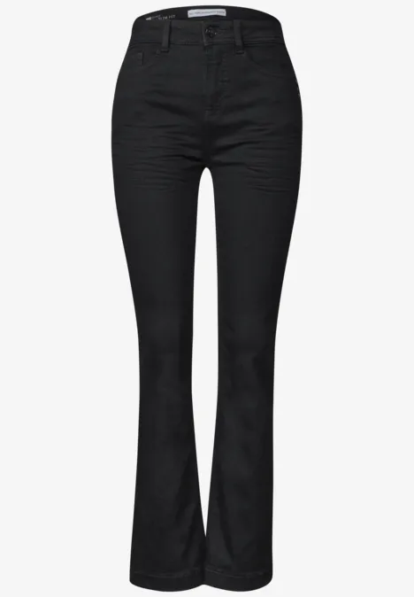 Schwarze, hoch taillierte Jeans mit leicht ausgestelltem Bein.