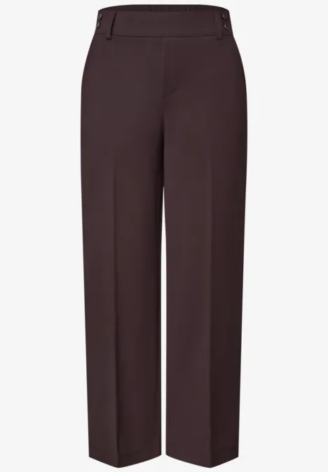 Pantalon femme large coupe droite couleur marron foncé avec taille haute.