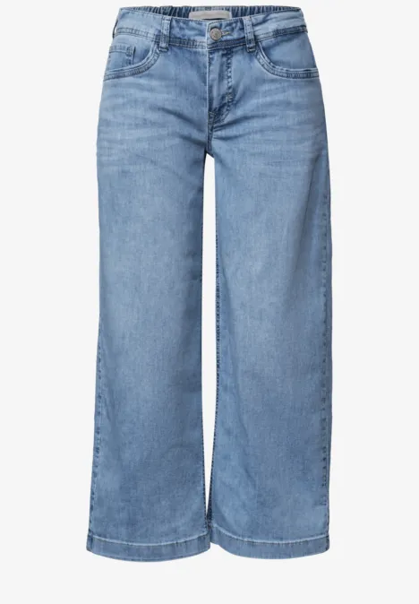 Mid Waist Jeansculotte mit Elasikbund Light Blue Random Washed Weite, hellblaue Jeans im Straight-Cut mit hoher Taille und Knopfverschluss