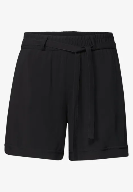 Short taille haute avec ceinture Black Shorts noirs mi-longs avec taille élastique et ceinture en tissu