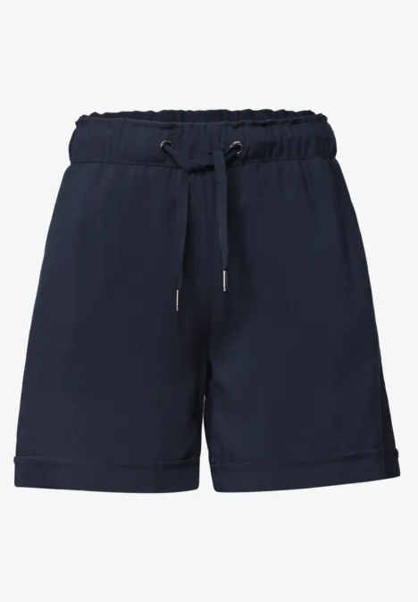 Dunkelblaue, lockere Shorts mit elastischem Bund und Kordelzug
