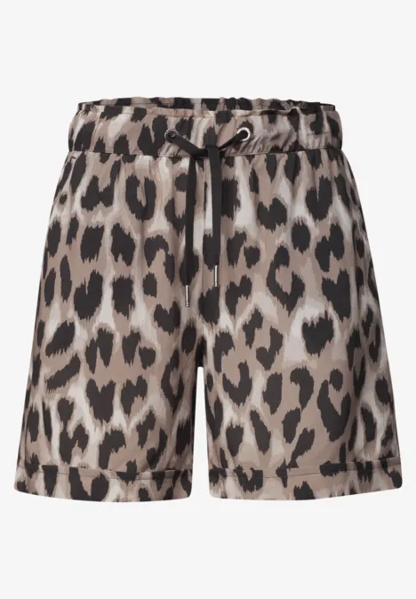 Dames korte broek met luipaardprint, elastische taille en tunnelkoord.