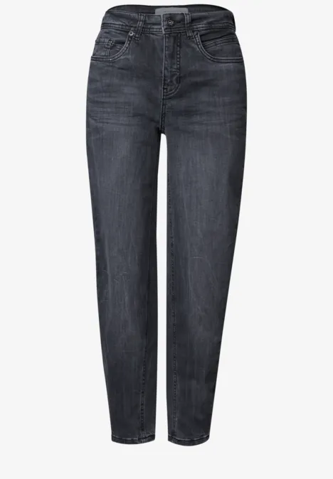 Schwarze, hochgeschnittene Jeans mit geradem Bein und dezenter Vintage-Waschung.