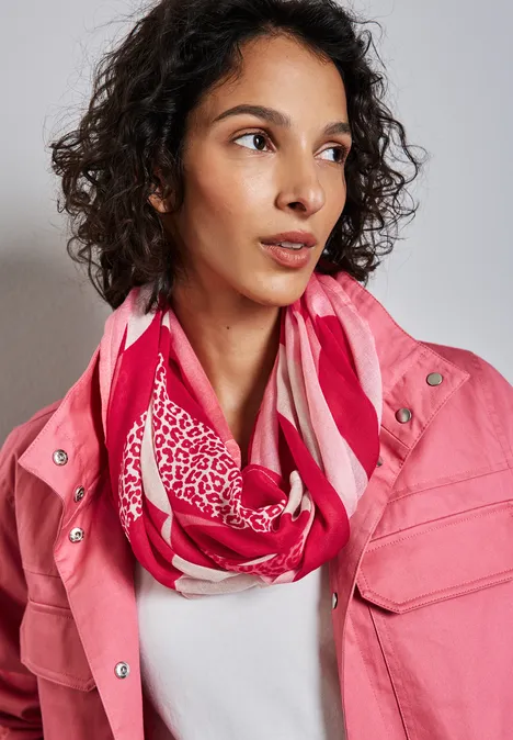 Gemusterter Loop-Schal strong red