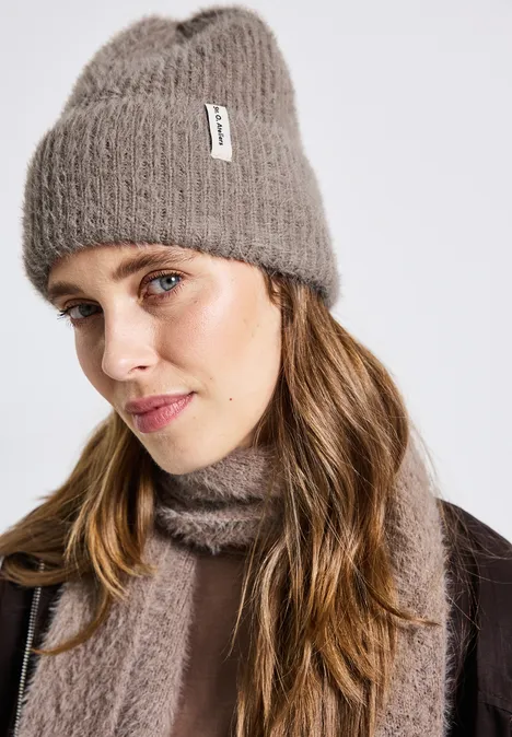 Federgarn Beanie Sandy Mocca Mel.