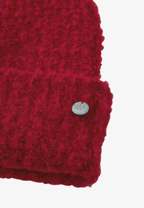 Bouclé Beanie carpet red