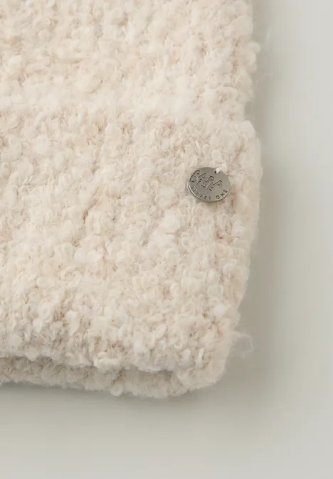 Bouclé Beanie soft beige