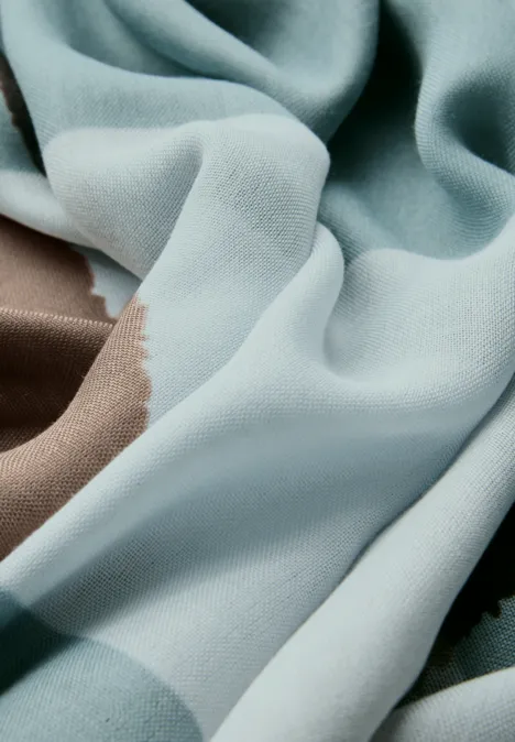 Leichter Schal mit Muster arona blue