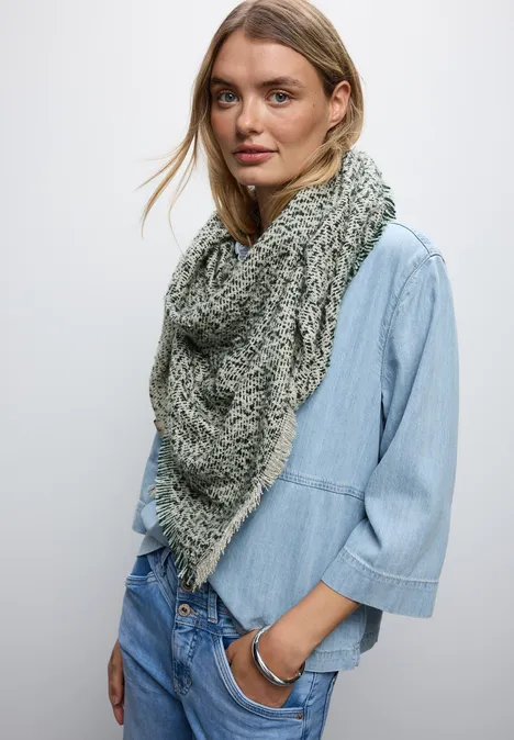 Bouclé Dreieckstuch serene green