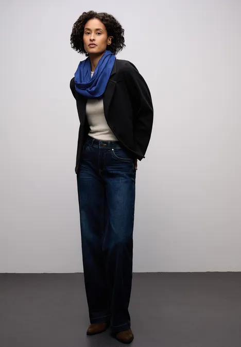 Écharpe loop en couleur unie null Écharpe loop en couleur unie null