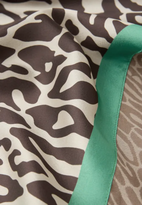 Leo driehoekige sjaal cotton beige