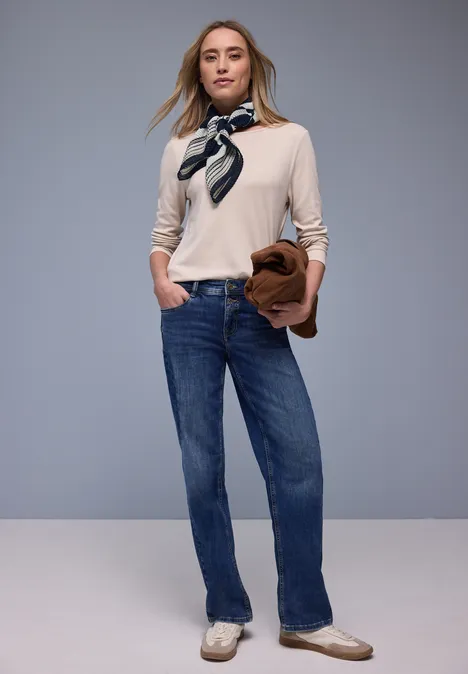 Wzorzysty szalik shadowed navy Wzorzysty szalik shadowed navy