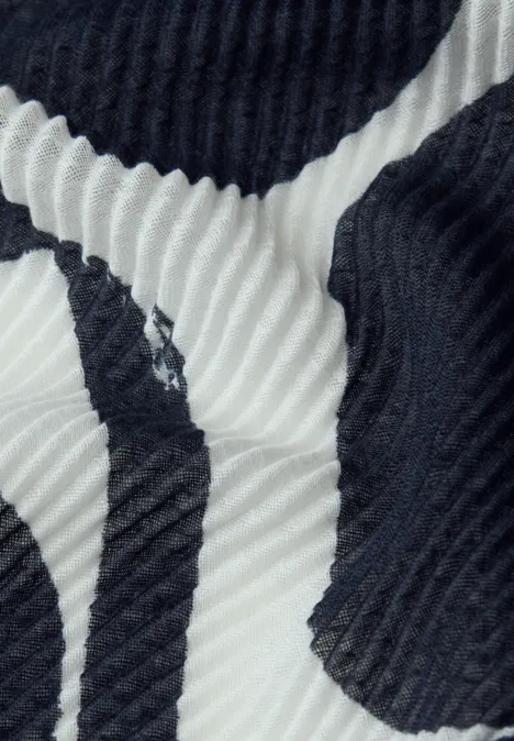 Wzorzysty szalik shadowed navy Wzorzysty szalik shadowed navy