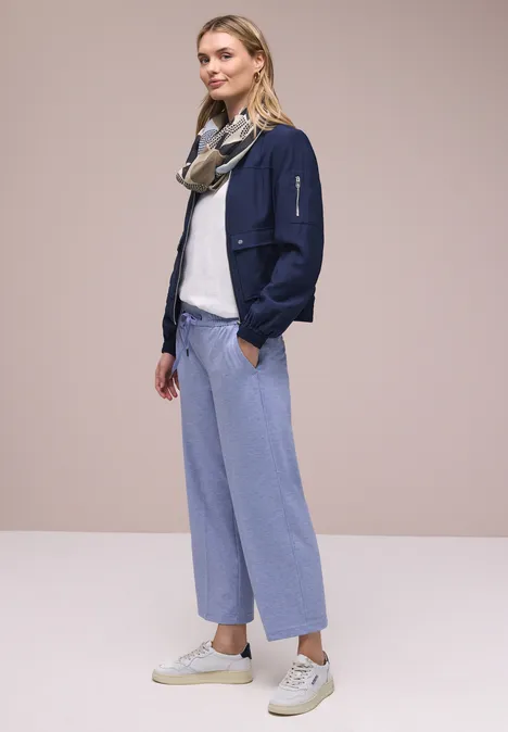 Sjaal met lus en grafisch patroon tempest blue