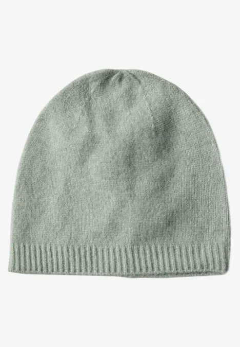 Feinstrick Beanie in Unifarbe eucalyptus green mel. Feinstrick Beanie in Unifarbe eucalyptus green mel.