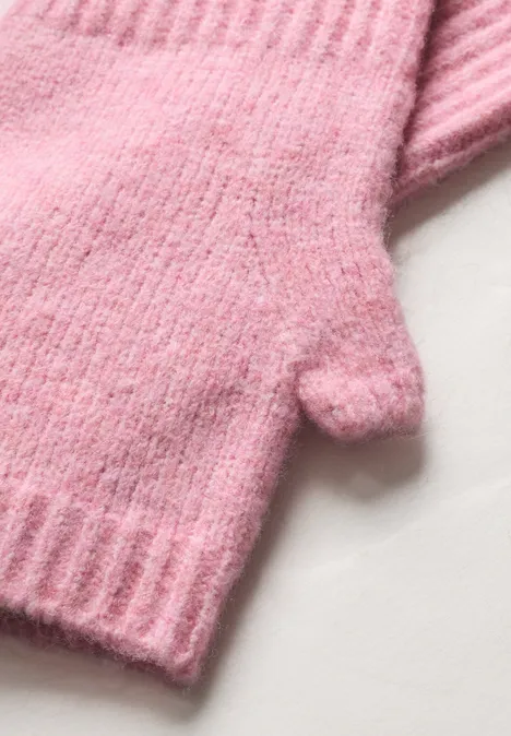 Manchettes en maille fine, couleur unie vintage blush mel.