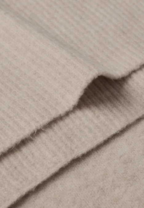 Langer Feinstrickschal in Unifarbe Soft Sand Mel.