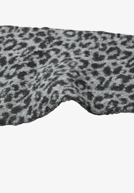 Jacquard Dreiecksschal mit Leo-Muster Black