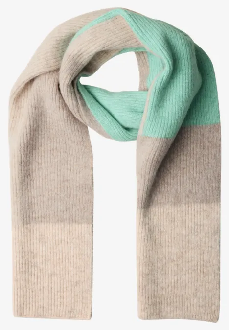 Schal mit Colorblock-Muster fresh sage mel. Schal mit Colorblock-Muster fresh sage mel.