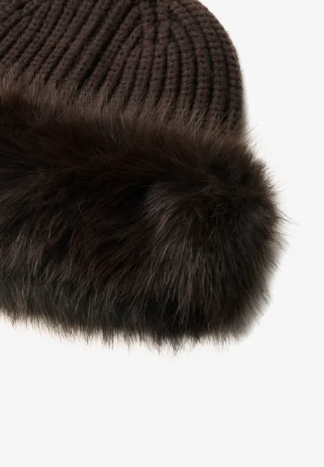Beanie mit Fake Fur Kante auburn brown