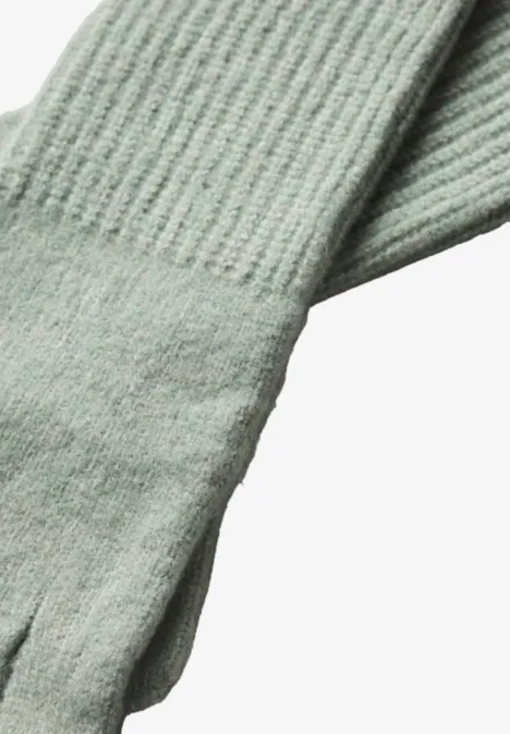 Gants en maille fine unie eucalyptus green mel. Gants en maille fine unie eucalyptus green mel.