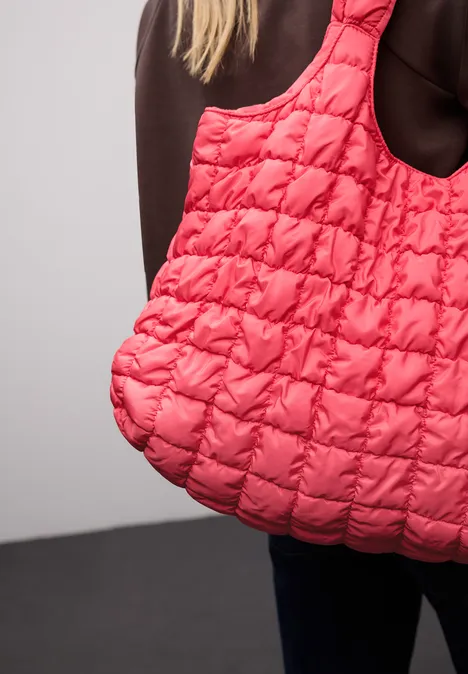 Gewatteerde shopper striking coral Gewatteerde shopper striking coral