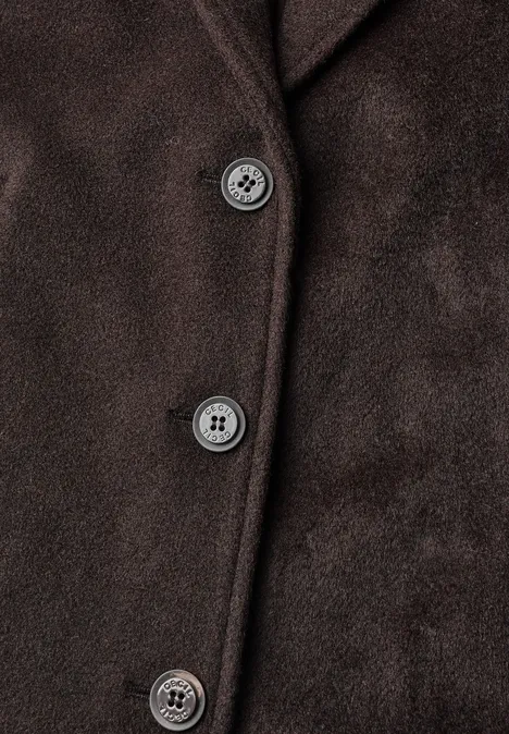 Jas met revers in wollook chocolate sauce brown Braune Wildlederjacke mit sichtbaren Knöpfen in einer Reihe