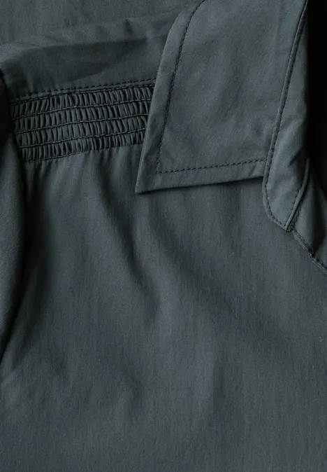 Kleid mit Smok-Detail slate khaki