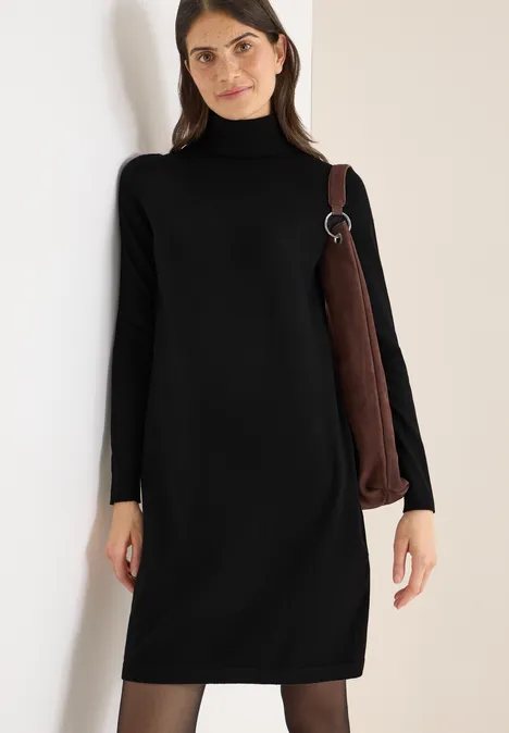 Kuscheliges Rollkragen Kleid Black