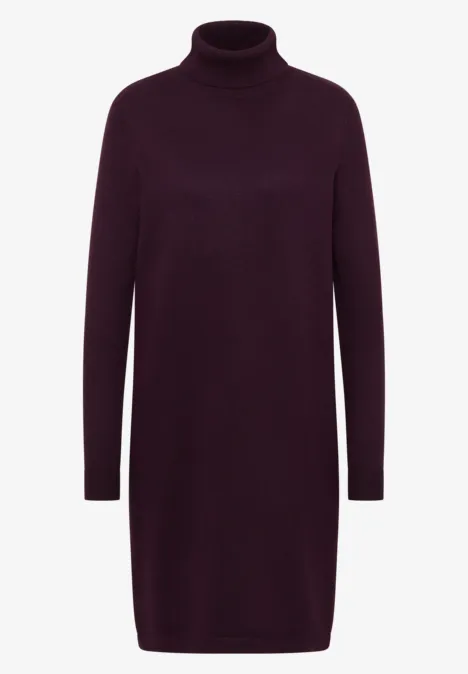 Kuscheliges Rollkragen Kleid eggplant red